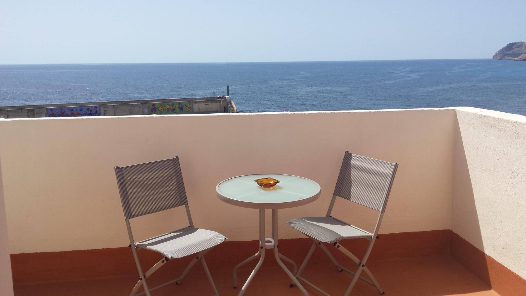 Hostal Port Corona Cala Ratjada  Exteriör bild